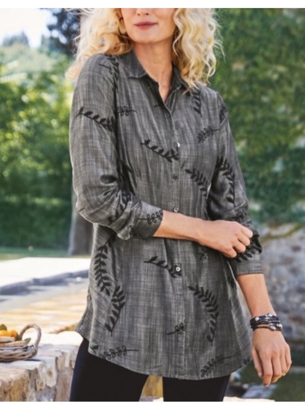 Soft Surroundings Top Women  Gray Embroidered Tencel Casual size s